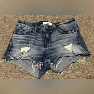 BKE Jean Shorts Payton Juniors Size 24 Distressed 
Pre-Owned